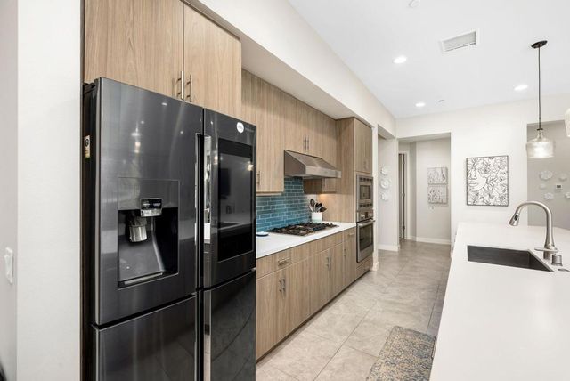 502 Retreat Circle, Palm Desert, CA 92260