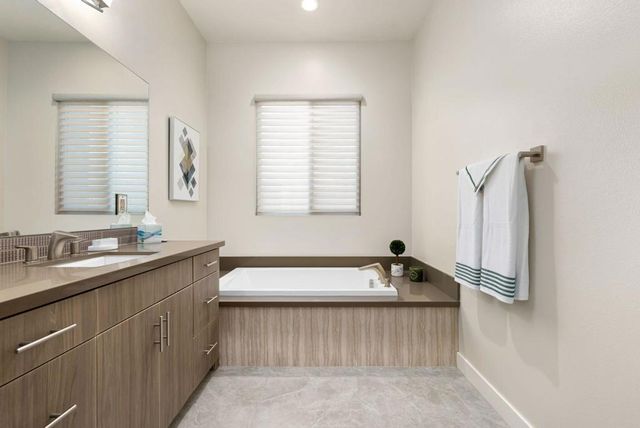 502 Retreat Circle, Palm Desert, CA 92260