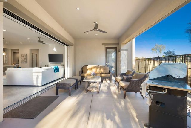 502 Retreat Circle, Palm Desert, CA 92260