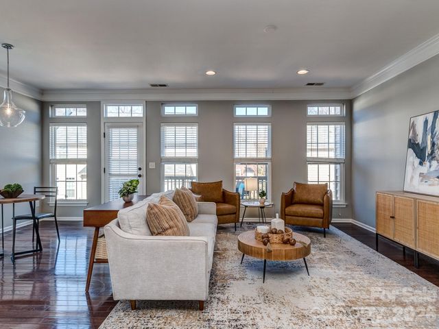 2139 Belle Vernon Avenue, Charlotte, NC 28210