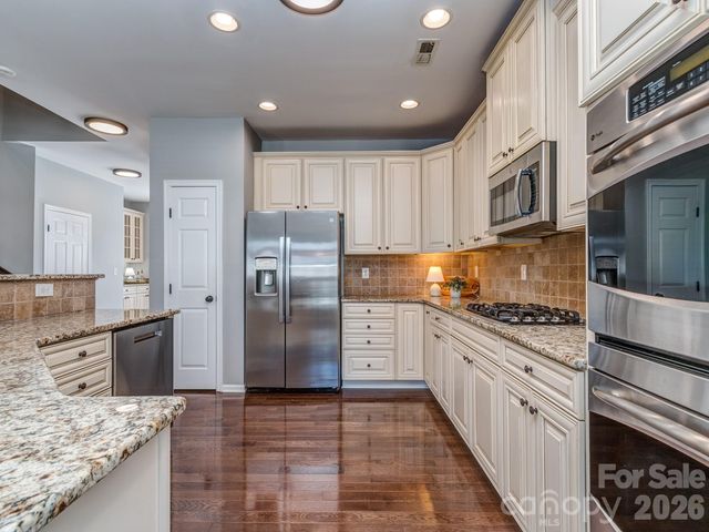 2139 Belle Vernon Avenue, Charlotte, NC 28210