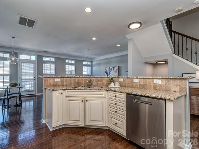 2139 Belle Vernon Avenue, Charlotte, NC 28210