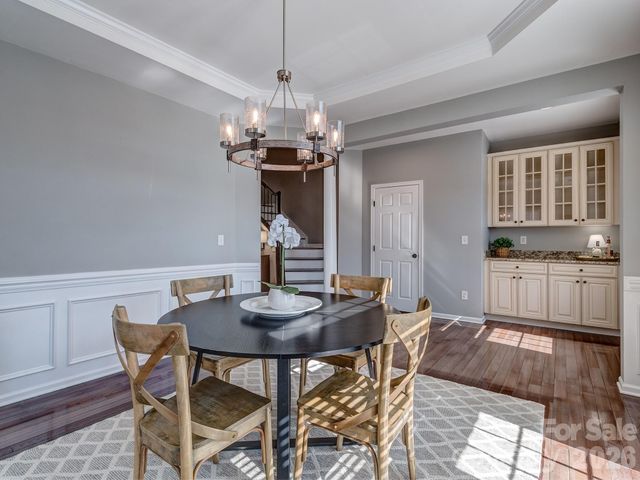 2139 Belle Vernon Avenue, Charlotte, NC 28210