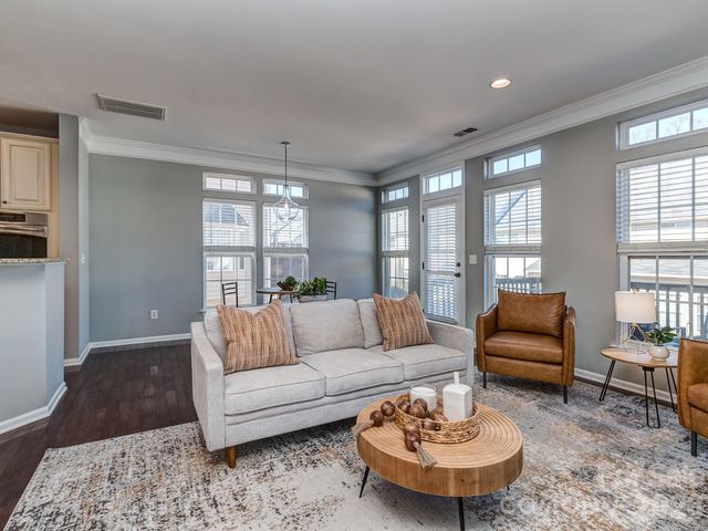 2139 Belle Vernon Avenue, Charlotte, NC 28210