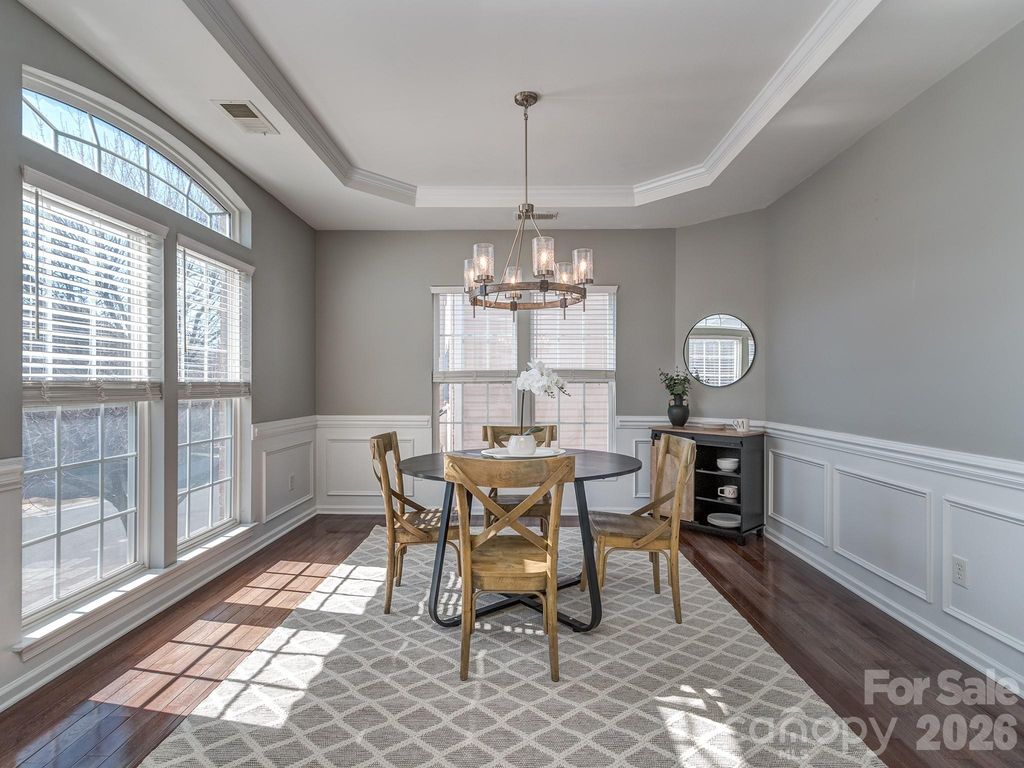 2139 Belle Vernon Avenue, Charlotte, NC 28210