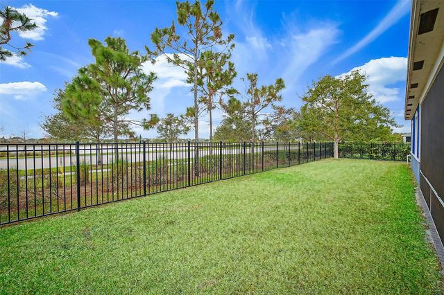 19308 Broad Shore Walk, Loxahatchee, FL 33470