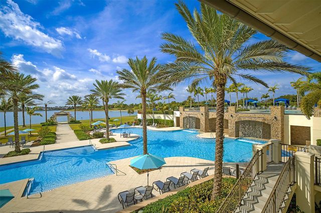 19308 Broad Shore Walk, Loxahatchee, FL 33470