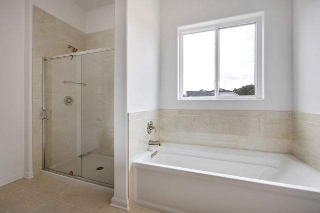 2907 Pioneer Oaks Drive, Ringwood, IL 60072