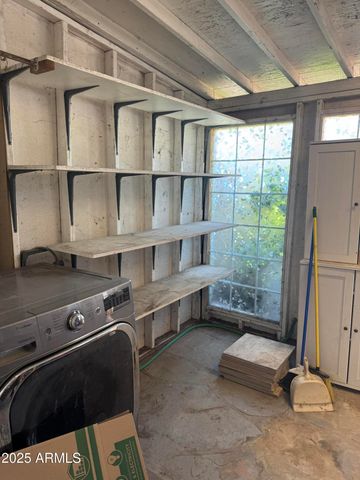 5363 N Black Canyon Highway, Phoenix, AZ 85015