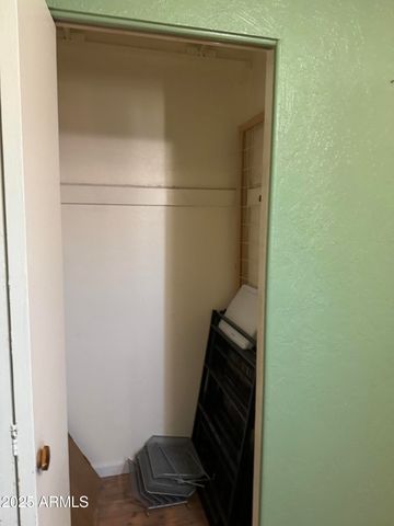 5363 N Black Canyon Highway, Phoenix, AZ 85015