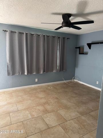 5363 N Black Canyon Highway, Phoenix, AZ 85015