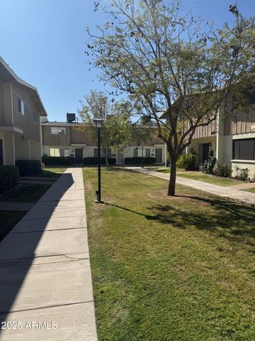 5363 N Black Canyon Highway, Phoenix, AZ 85015