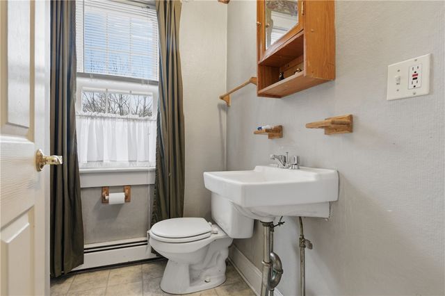 36 Brayton Road, Smithfield, RI 02917