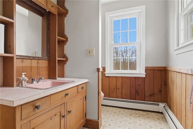 36 Brayton Road, Smithfield, RI 02917