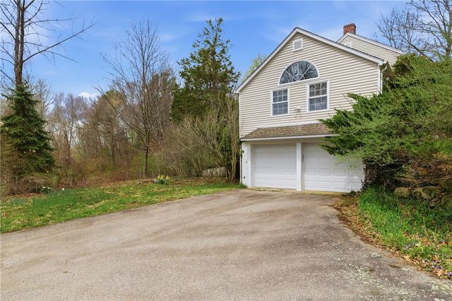 36 Brayton Road, Smithfield, RI 02917