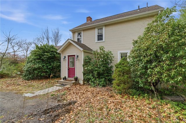 36 Brayton Road, Smithfield, RI 02917