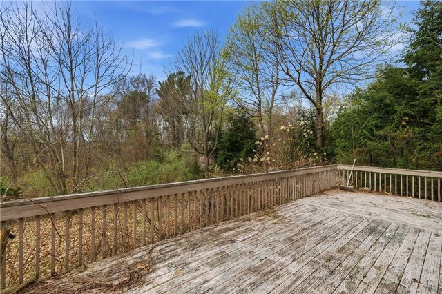 36 Brayton Road, Smithfield, RI 02917