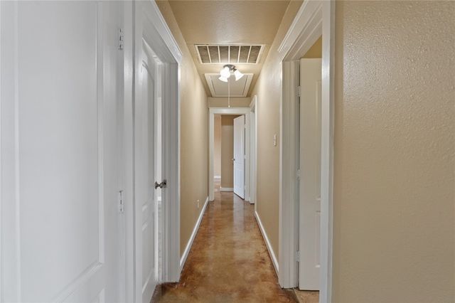 4633 Haverhill, Corpus Christi, TX 78411