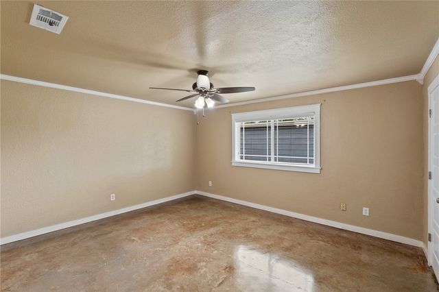 4633 Haverhill, Corpus Christi, TX 78411