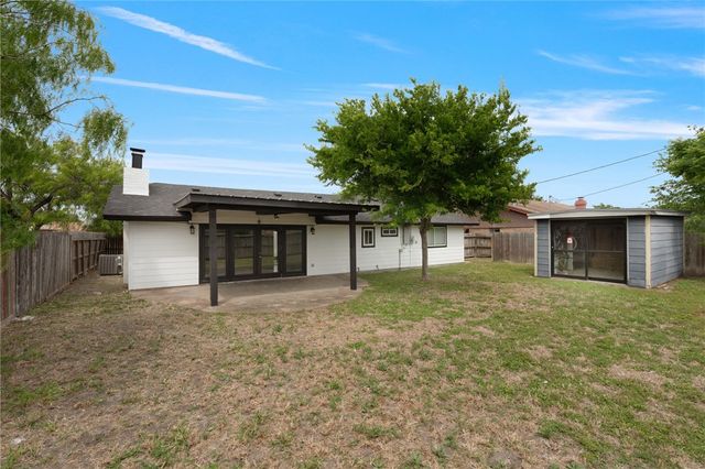 4633 Haverhill, Corpus Christi, TX 78411