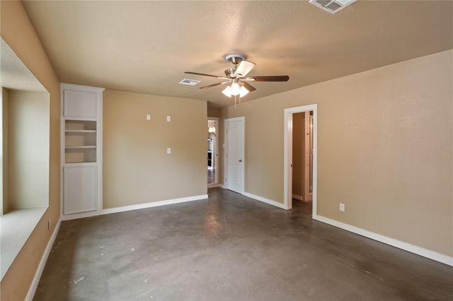 4633 Haverhill, Corpus Christi, TX 78411