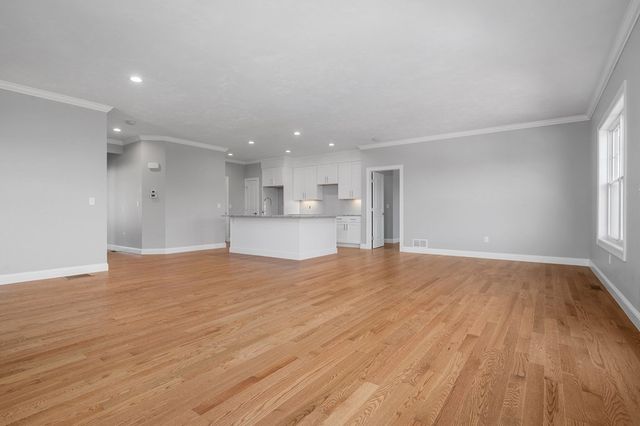 161 Rolling Ridge Drive 93, Northbridge, MA 01588