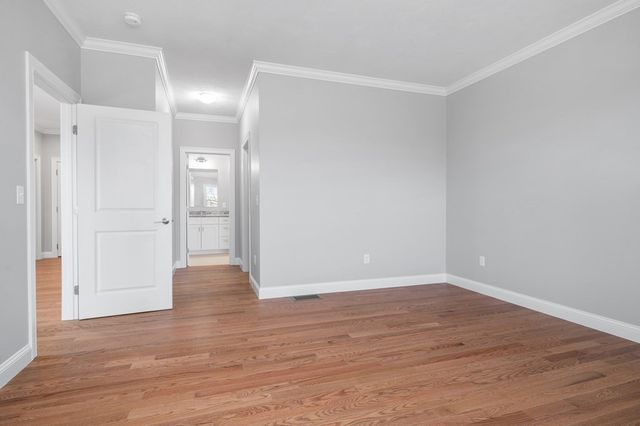 161 Rolling Ridge Drive 93, Northbridge, MA 01588