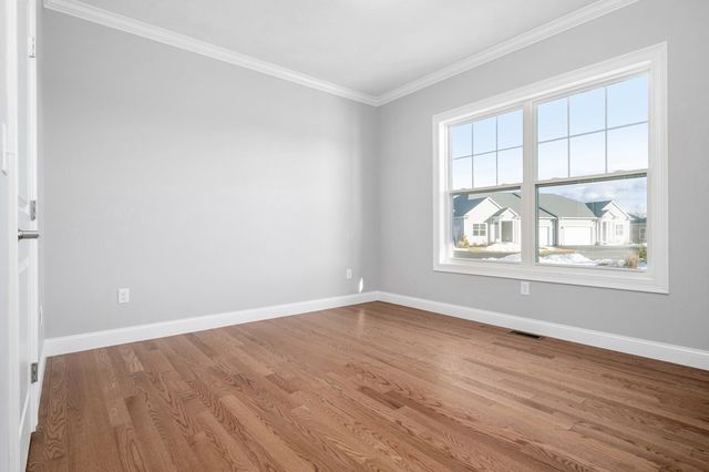 161 Rolling Ridge Drive 93, Northbridge, MA 01588