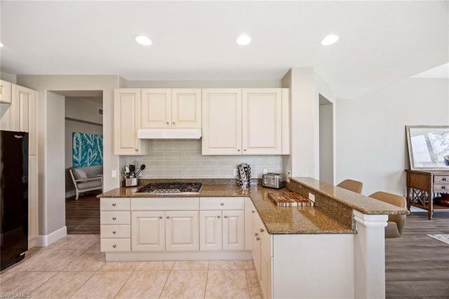 2717 Callista CT 104, Naples, FL 34114