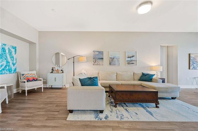 2717 Callista CT 104, Naples, FL 34114