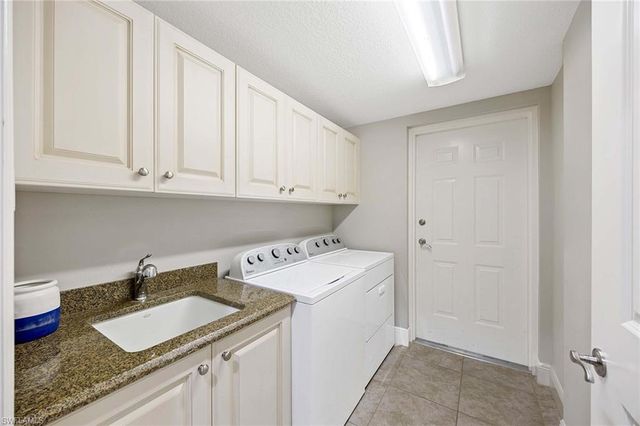 2717 Callista CT 104, Naples, FL 34114