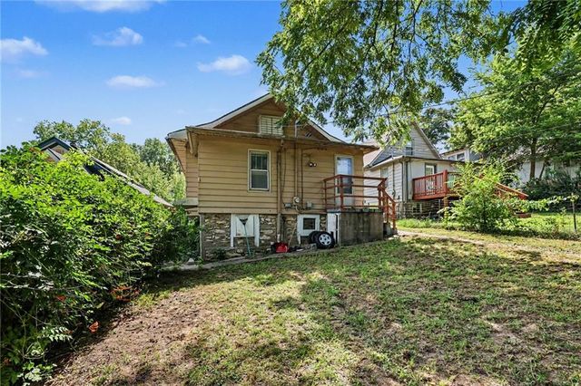 2002 Chester Street, Kansas City, KS 66103