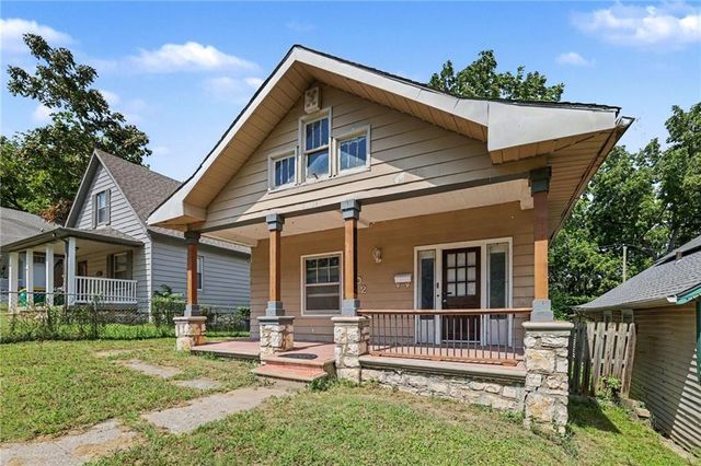 2002 Chester Street, Kansas City, KS 66103