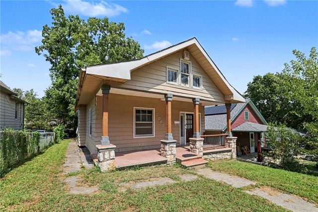 2002 Chester Street, Kansas City, KS 66103