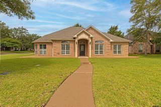 1868 Tall Timber Dr, Tyler, TX 75703