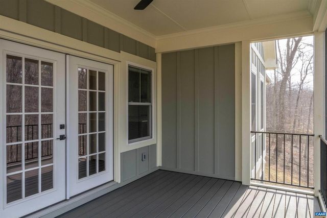 329 CARRSBROOK DR, Charlottesville, VA 22901