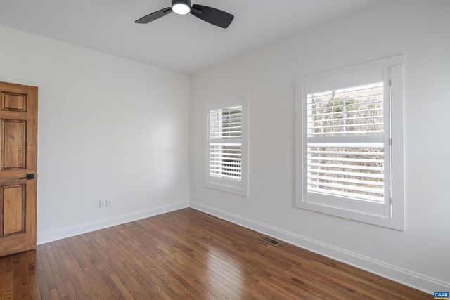 329 CARRSBROOK DR, Charlottesville, VA 22901