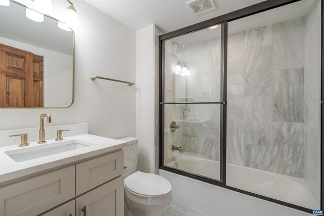 329 CARRSBROOK DR, Charlottesville, VA 22901