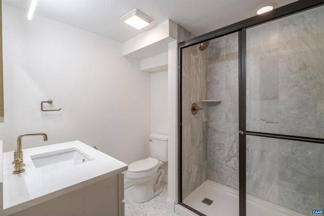 329 CARRSBROOK DR, Charlottesville, VA 22901