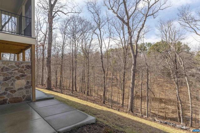 329 CARRSBROOK DR, Charlottesville, VA 22901