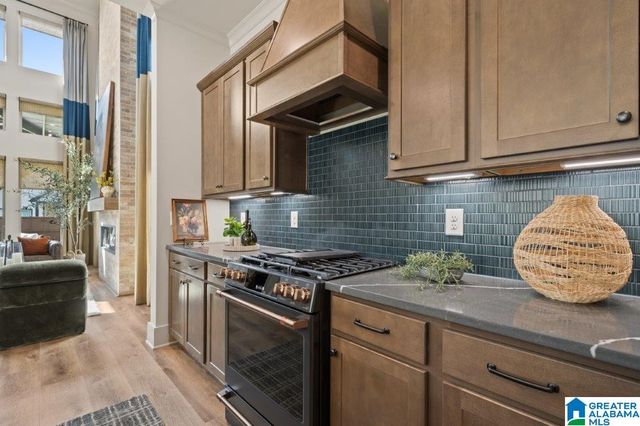6338 LONGMOOR ROAD, Hoover, AL 35244