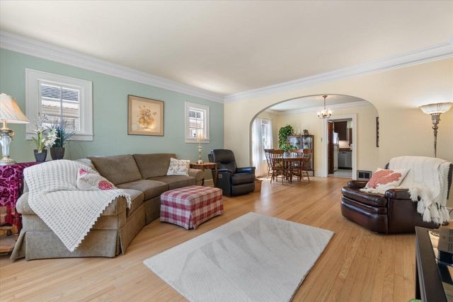 3018 Elm LANE, Racine, WI 53405