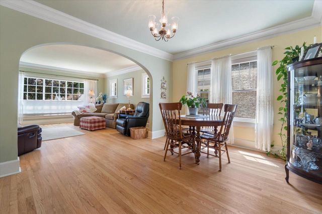 3018 Elm LANE, Racine, WI 53405