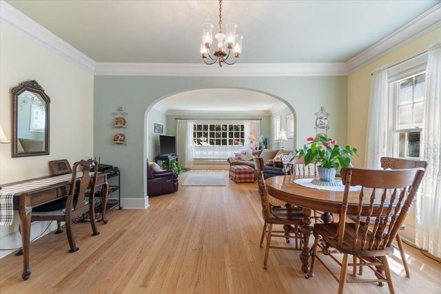 3018 Elm LANE, Racine, WI 53405