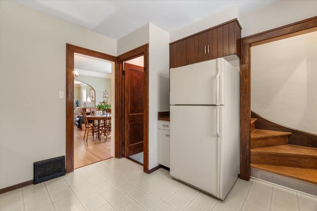 3018 Elm LANE, Racine, WI 53405