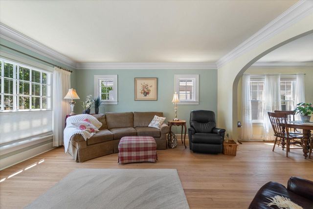3018 Elm LANE, Racine, WI 53405