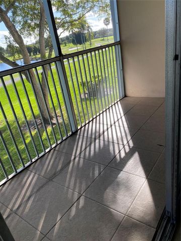 301 SW 135th Ave 209C, Pembroke Pines, FL 33027