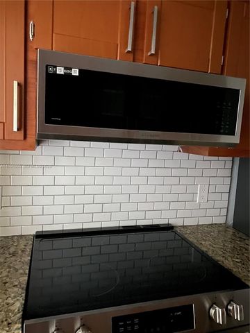 301 SW 135th Ave 209C, Pembroke Pines, FL 33027