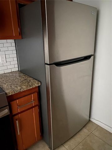 301 SW 135th Ave 209C, Pembroke Pines, FL 33027