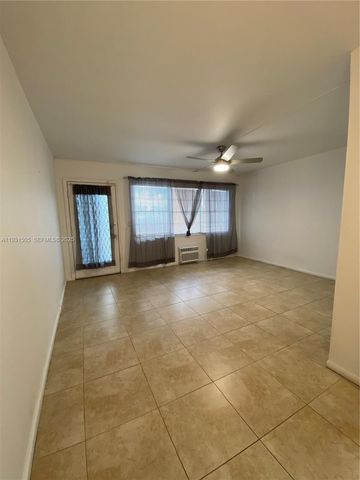 301 SW 135th Ave 209C, Pembroke Pines, FL 33027